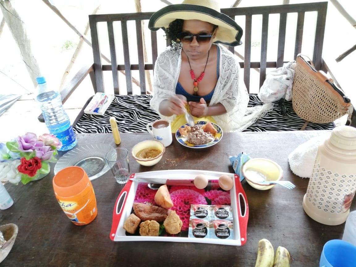 Mida Creek Nature Camp วาตามู ภายนอก รูปภาพ